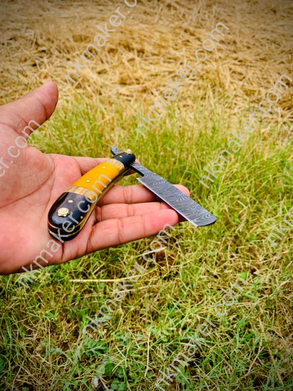 Custom Handmade Damascus Straight Razor - Image 6