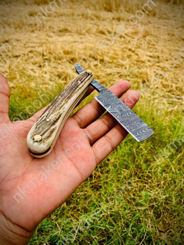 Razor - Image 4