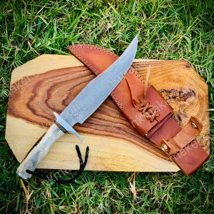 Handmade Damascus Hunting Knife Stag Horn Handle, Anniversary Gift Groomsmen Gift for Dad Gift for Husband Gift for boy