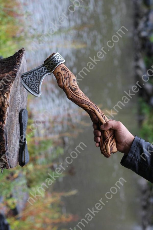 Customize Axe