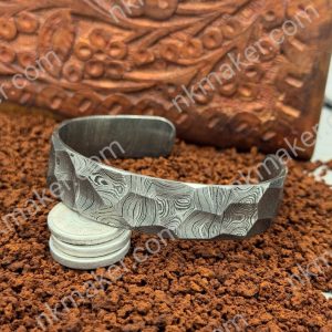 Damascus Hammered Bangle Hand Forged Steel Cuff Bracelet Viking Modern Jewelry Anniversary gift Unique Bracelet for Him Damascus Oath Ring.