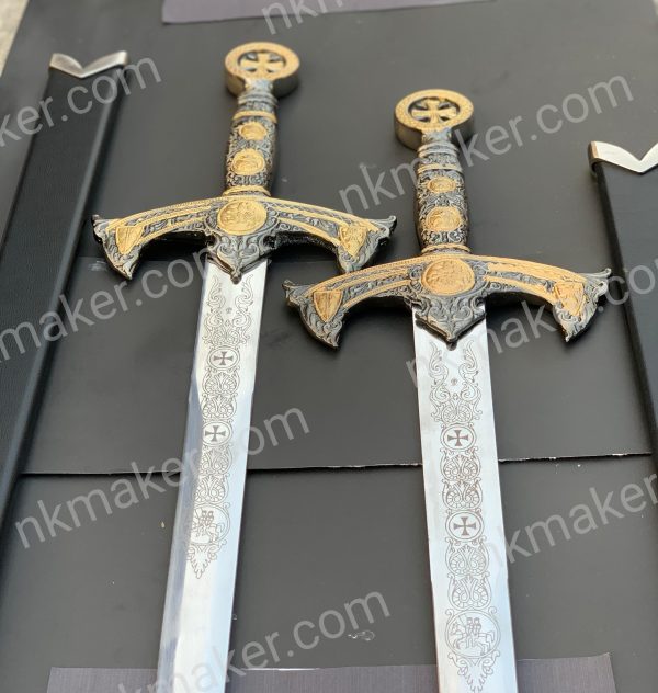 Handmade Templar Knight Sword, Wedding Sword, Holy Damascus Long Sword, Ornate Damascus Steel Sword, Medieval Sword, Christmas Gift for Him. More details PM? - Image 8