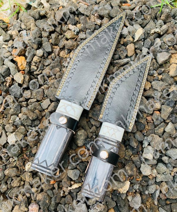 Custom Handcrafted Knives with Leather Sheaths!* 🔥  For sale: A set of 2 stunning handcrafted knives with intricate designs on both the blades and leather sheaths. - Image 11