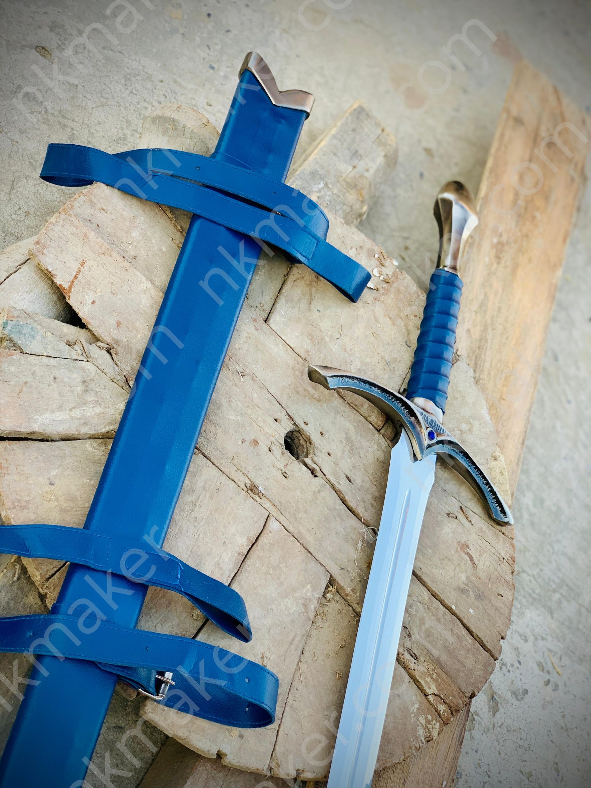 LOTR Glamdring Sword of Gandalf with Wall Plaque and Scabbard. More details PM? - Image 5