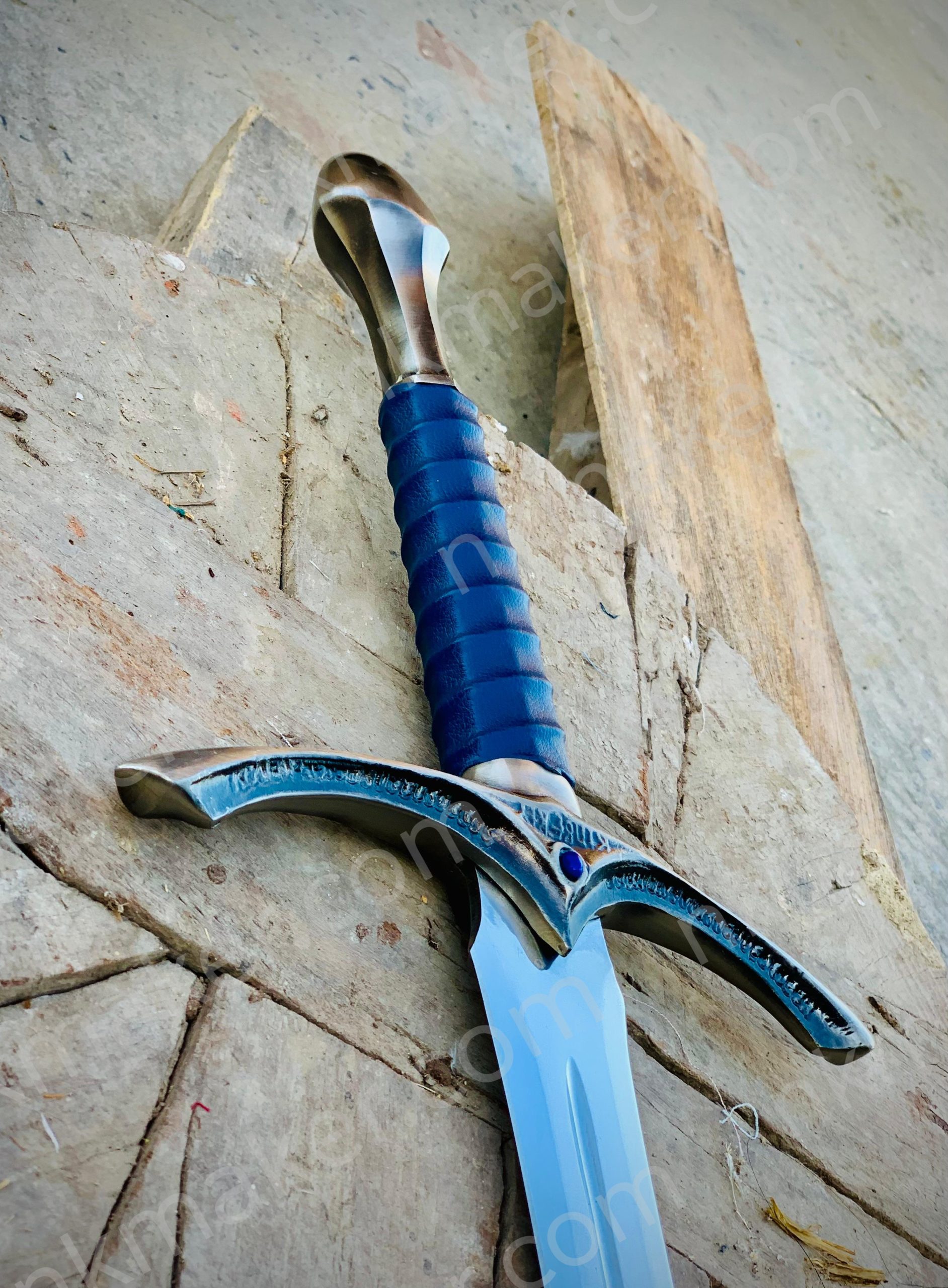 LOTR Glamdring Sword of Gandalf with Wall Plaque and Scabbard. More details PM? - Image 4