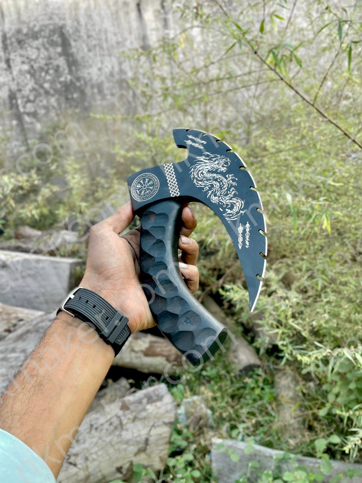 Premium Dragon-Design Pizza Cutter – Sharp & Stylish Kitchen Tool More details PM?