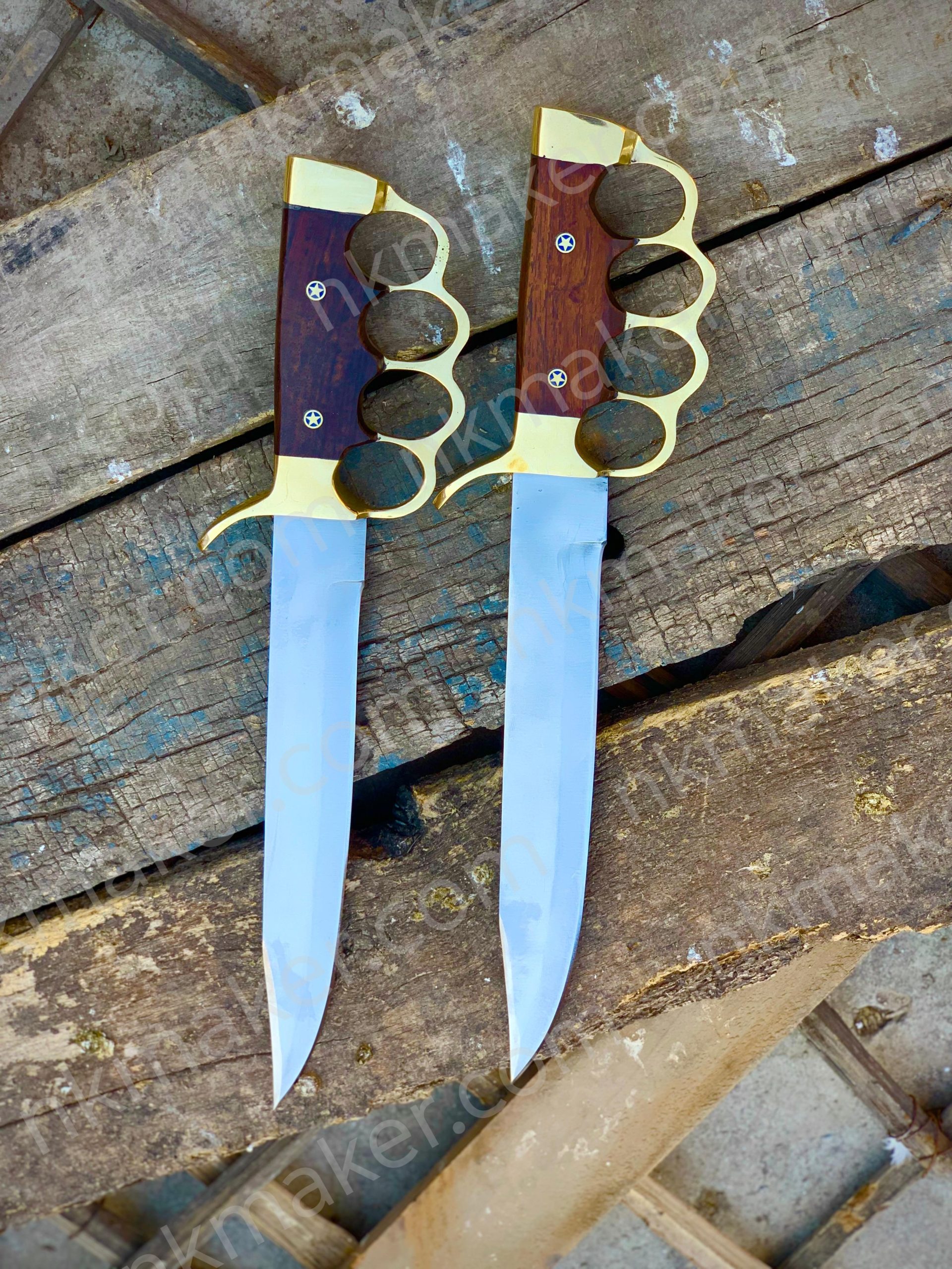 Premium Brass Knuckle Bowie Knife with Leather Sheath – Handmade Hunting & Survival Knife - Image 12