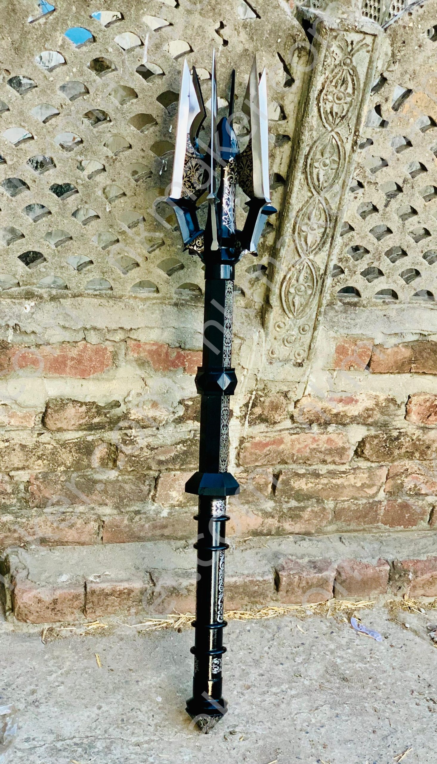 Handcrafted Fantasy Trident Spear – Custom Engraved Warrior Polearm for Collectors & Cosplay - Image 11